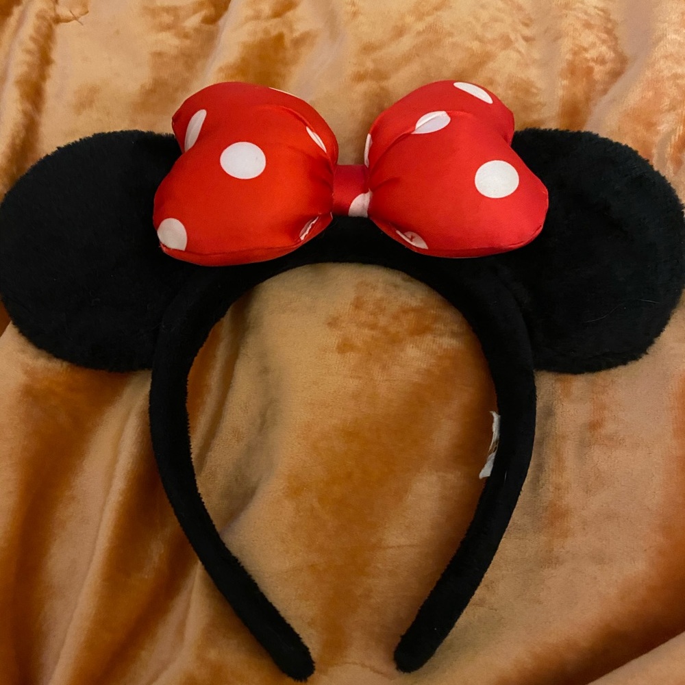 Minnie ears